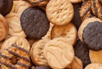 Every Girl Scout Cookie Ever Made, Ranked and Reviewed