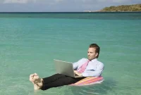 Master GIF Communication at Work: Boost Engagement Professionally