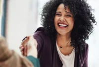 Master Job Interviews: Body Language Tips to Impress Hiring Managers