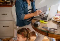Balancing Family Time and Career: Practical Strategies to Stay on Track