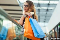 Money Habits People Copy from the Wealthy That Keep Them Broke