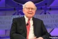 19 Money Mistakes Warren Buffett Says Keep the Middle Class Broke