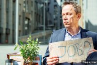 16 Financial Warning Signs of Job Hopping