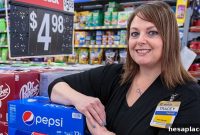 Walmart Now Pays Store Managers $600K — 14 Tips to Land the Job