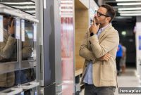 10 Major Purchases Americans Are Delaying in Today’s Economy
