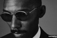 Why Millionaires Are Buying $900 Glasses: The Luxury Appeal