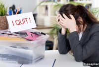 15 Clear Signs It’s Time to Quit Your Job
