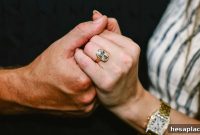 Inside Taylor Swift’s Reported $550,000 Engagement Ring Revealed