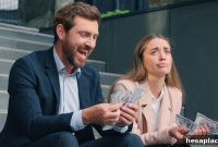 15 Habits Poor People Keep That Wealthy People Avoid