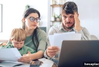 10 Signs the Middle Class Is Shrinking in 2026