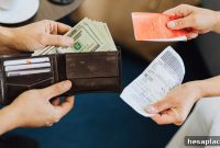 10 Items to Remove from Your Wallet Right Now