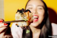 10 Ways to Get Paid for Your Taste Instead of Your Labor
