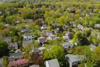 Top U.S. Suburbs Where Wealthy Millennials Are Moving