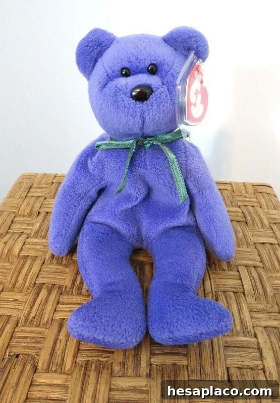 Third-Generation Violet Teddy Bear Beanie