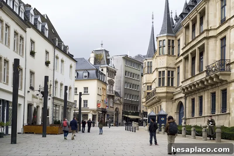 Rue du Marche-aux-Herbes in Luxembourg City