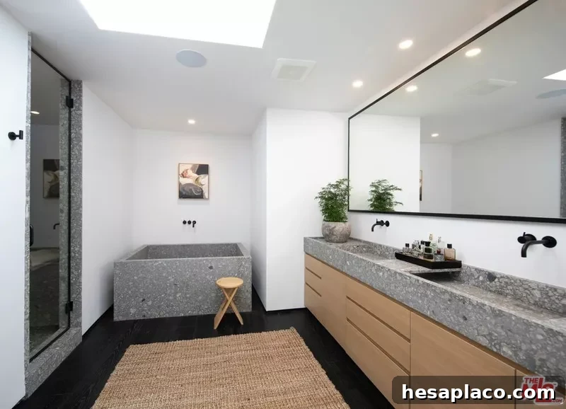 Master Zen-like bathroom