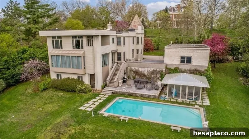 $1 million house in Iowa