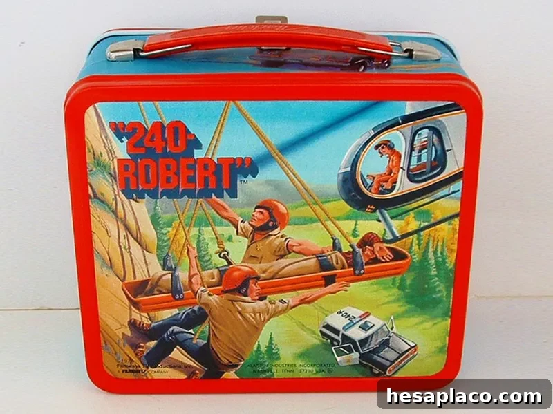 240-Robert lunch box