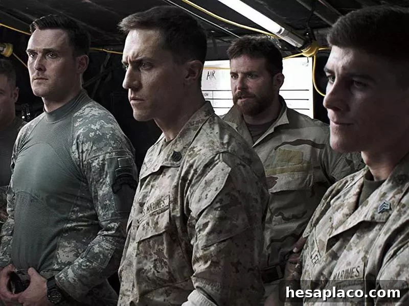 Bradley Cooper, Cory Hardrict, Owain Yeoman, Joel Lambert, Tony Nevada, and Brett Edwards in American Sniper (2014)