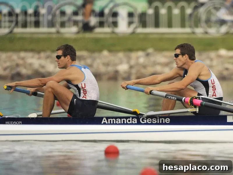 Winklevoss twins rowing