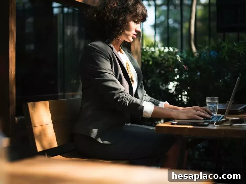 Women at laptop