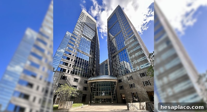 Otemachi First Square towers