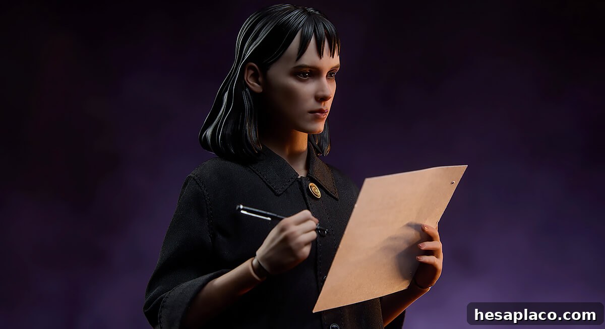 Lydia figure packaging