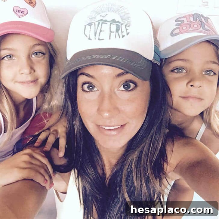 Inside the Story of the Worlds Most Gorgeous Twins 15 img 228228 14