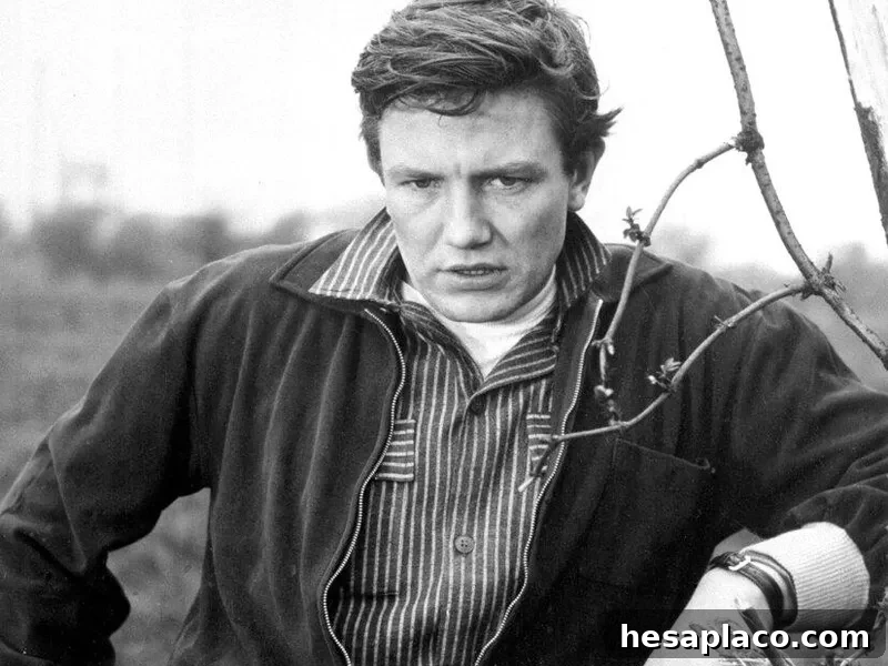 Albert Finney