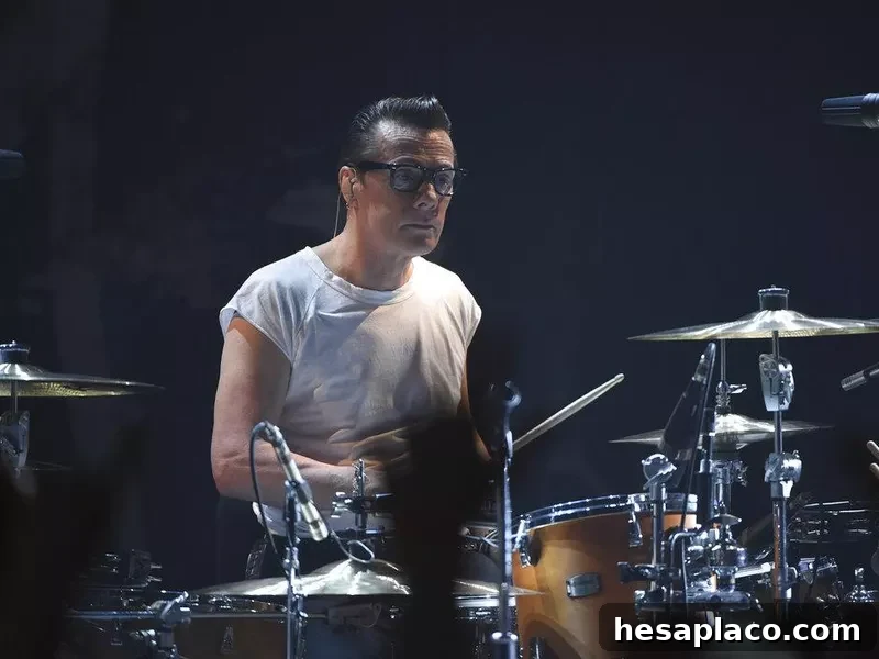 Larry Mullen Jr