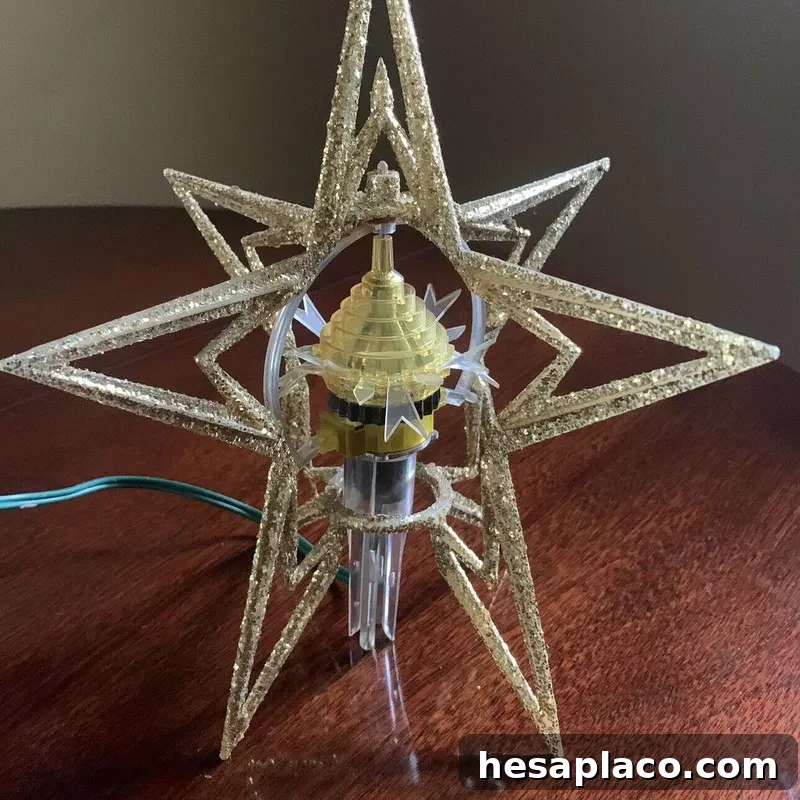 Atomic tree topper