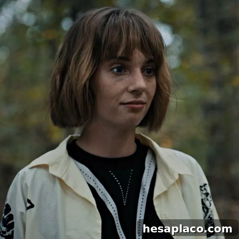 Maya Hawke as Robin Buckley in Stranger Things