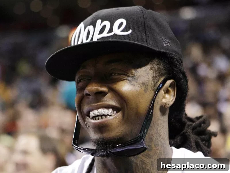 Lil Wayne with sunglasses