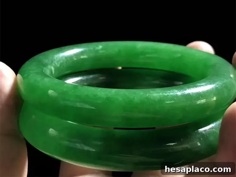 Green Jade Bangle