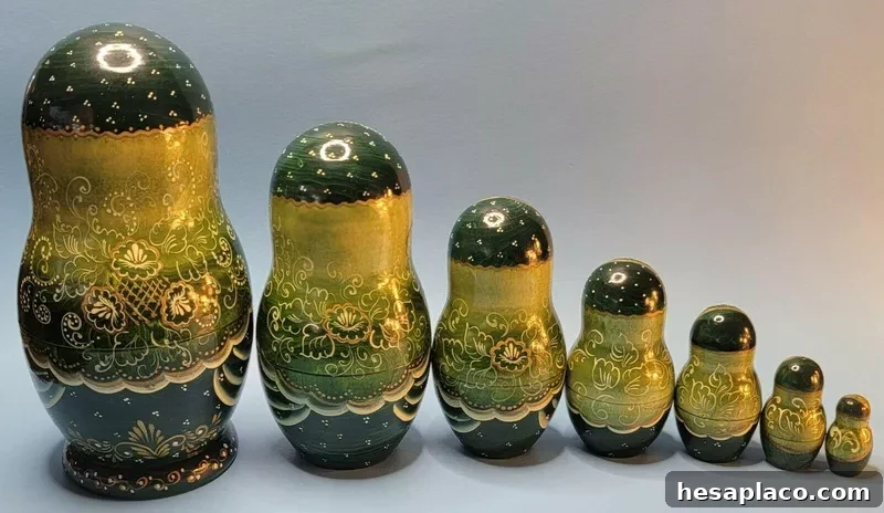 Folk Art 1990s Russian Dolls