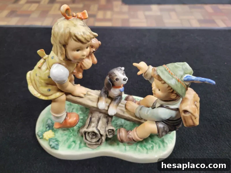 Teeter Totter Hummel