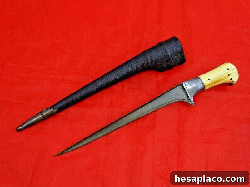 Antique Islamic Dagger