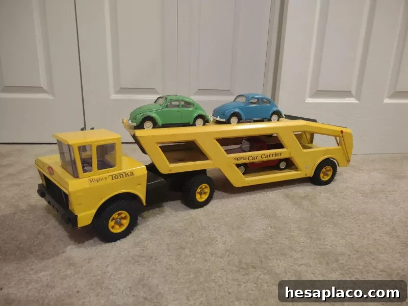 Vintage Tonka Truck Mighty Car Carrier 3990
