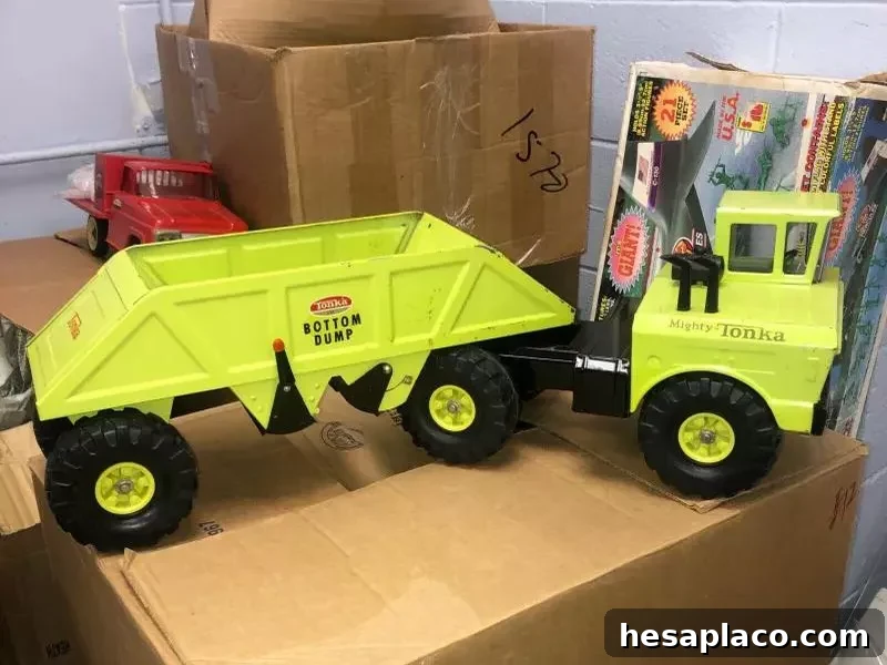 Vintage Mighty Tonka Euclid Green Dump Truck