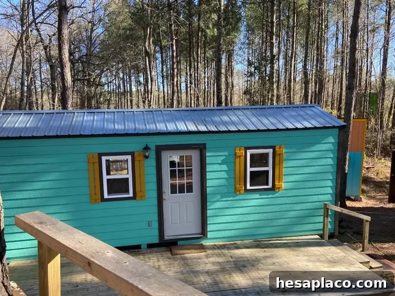 Off-grid tiny house in Riegelwood, North Carolina
