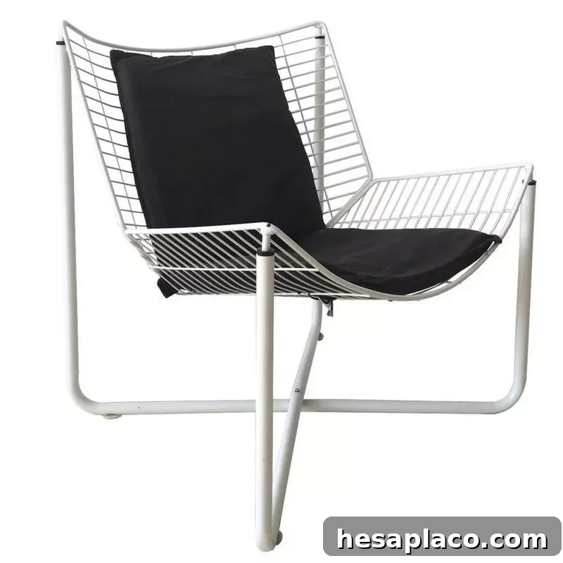 Jarpen Easy Chair