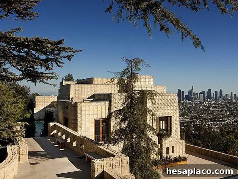 The Ennis House exterior