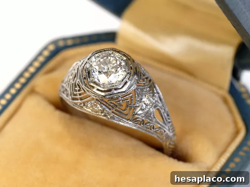 Antique Diamond Ring